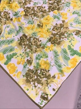 Vintage Vera Neumann scarf